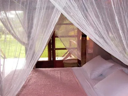 Acajou Hotel Grande Riviere